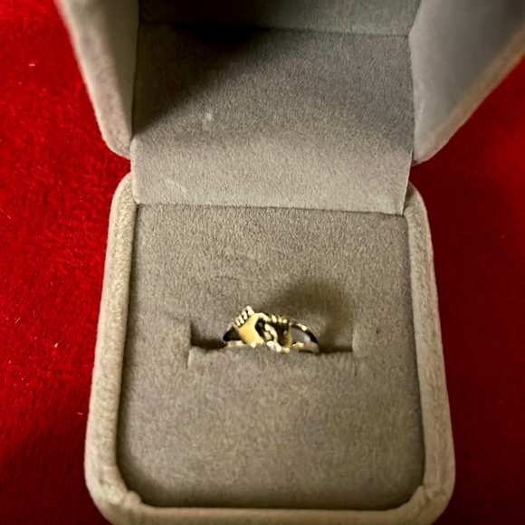 Toe Ring Silver Hang Ten 👣 Feet - Picture 1 of 4